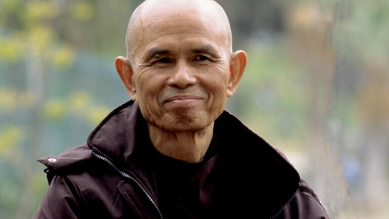 Peace Is Every Step (by Thich Nhat Hanh) – Dodi Reads
